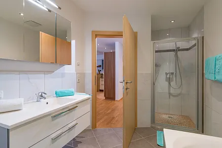 ferienwohnung_prama_pramaweg_97_going_badezimmer.jpg